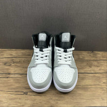 Cargar imagen en el visor de la galería, Air Jordan 1 Mid Lt Smoke Grey White Anthracite (2021) 554724-078