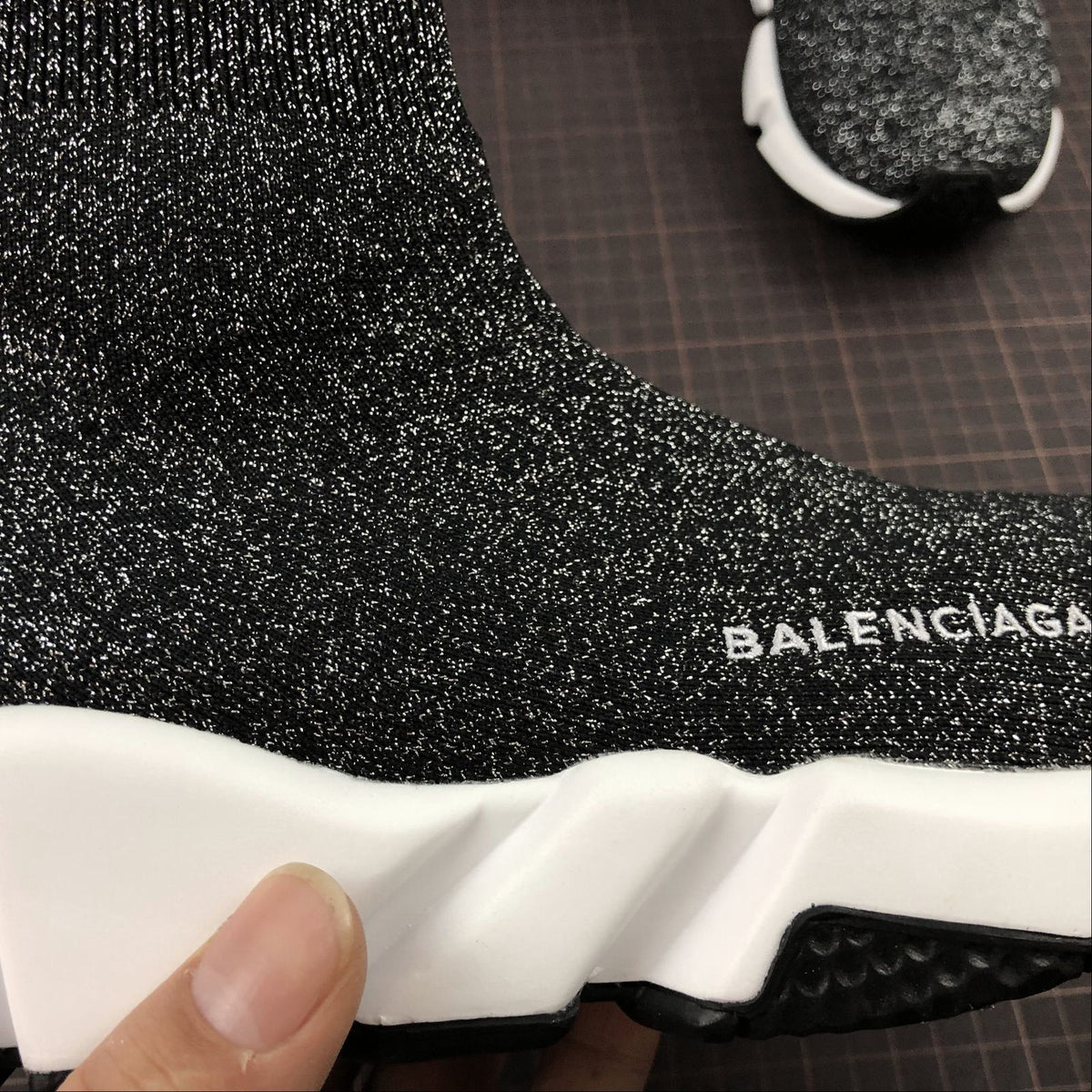 Balenciaga negras y rojas Clearance