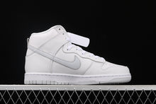 Cargar imagen en el visor de la galería, SB Dunk High Pro White Grey