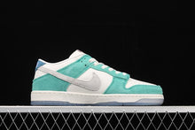 Cargar imagen en el visor de la galería, SB Dunk Low KASINA Sail White-Neptune Green-Industrial Blue