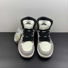 Cargar imagen en el visor de la galería, Air Jordan 1 Retro High OG GORE-TEX Sail Light Bone College Grey Black DB2889 100