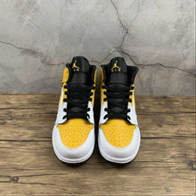 Cargar imagen en el visor de la galería, Air Jordan 1 Mid (GS) White University Gold-Black (2021) 554725-170