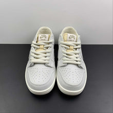 Cargar imagen en el visor de la galería, SB Zoom Dunk Low Pro Decon Decon Light Bone AA4275-001