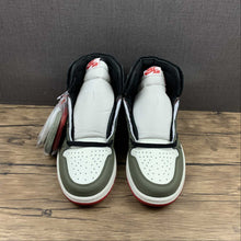 Cargar imagen en el visor de la galería, Air Jordan 1 Retro High OG SP Black Green (2021) DH3227-106