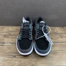 Cargar imagen en el visor de la galería, Air Jordan 1 Low OG SP “Jordan Brand Classic” DM7866-199