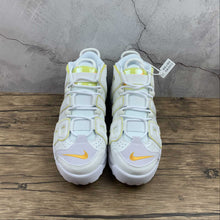 Cargar imagen en el visor de la galería, Air More Uptempo Summit White Opti Yellow DM3035 100