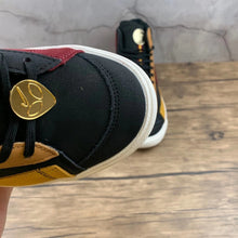 Cargar imagen en el visor de la galería, Blazer Mid Dorothy Gaters