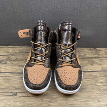 Cargar imagen en el visor de la galería, Air Jordan 1 High OG SE NRG OW Louis Vuitton Coffee Bronw AQ0858-158