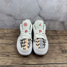 Cargar imagen en el visor de la galería, Air Jordan 1 Low Quai 54 Team Orange Baroque Brown CZ4155-100