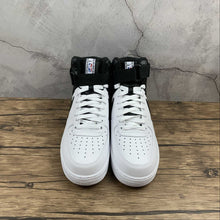 Cargar imagen en el visor de la galería, Air Force 1 High 07 LV8 NBA White Black