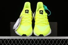 Cargar imagen en el visor de la galería, Adidas UltraBoost 21 Solar Yellow Pink