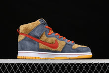 Cargar imagen en el visor de la galería, Dunk High Premium SB Light Umber Hot House