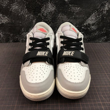 Cargar imagen en el visor de la galería, Air Jordan Legacy 312 Low Summit White Fire Red CD9054-101