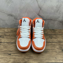 Cargar imagen en el visor de la galería, Air Jordan 1 Mid White Orange (2021) DM3531-800