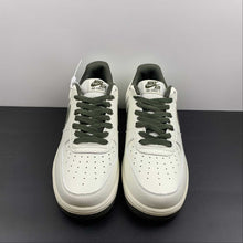 Cargar imagen en el visor de la galería, Air Force 1 07 Beige Army Green CH1808-610