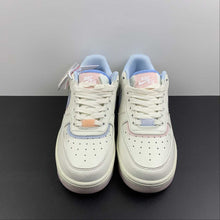 Cargar imagen en el visor de la galería, Air Force 1 07 LV8 Blue Pink CW1574-805