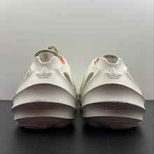 Cargar imagen en el visor de la galería, Adidas Adifom Q Quake Off White GY4455
