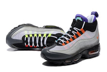 Cargar imagen en el visor de la galería, Air Max 95 Sneakerboot “What the” Grey Green 806809-078