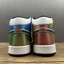 Cargar imagen en el visor de la galería, Air Jordan 1 Mid White Black Colour (2021) DM7802-100