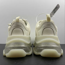 Cargar imagen en el visor de la galería, Balenciaga Tripe S Clear Sole Milky