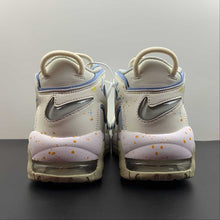 Cargar imagen en el visor de la galería, Air More Uptempo GS Phantom Lt Iron Ore-White DM1023-001