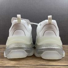 Cargar imagen en el visor de la galería, Balenciaga Tripe S All White