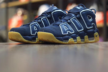 Cargar imagen en el visor de la galería, Air More Uptempo 96 ‘Obsidian Gum' Dark Blue White Gum 921948-400