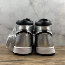Cargar imagen en el visor de la galería, Air jordan 1 High OG Metallic Silver Black-White (2021) CD0461-001