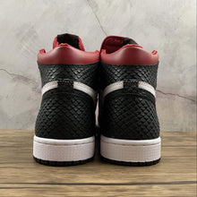 Cargar imagen en el visor de la galería, Air Jordan 1 High OG Gym Red White Black CD0461-601