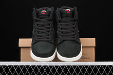 Cargar imagen en el visor de la galería, SB Dunk High Pro ISO Shark Black White Black-Black CI2692-001