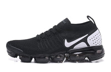 Cargar imagen en el visor de la galería, Air VaporMax Flyknit 2.0 Black White 942842-010