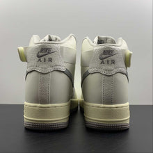 Cargar imagen en el visor de la galería, Air Force 1 High 07 LV8 Sail Medium Grey-Light Bone