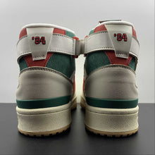 Cargar imagen en el visor de la galería, Adidas Forum 84 High “Bucks” Green Red White