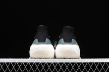 Cargar imagen en el visor de la galería, Adidas UltraBoost 21 Black Ligh Blue