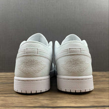 Cargar imagen en el visor de la galería, Air Jordan 1 Low Light Turns Purple White 553558-130