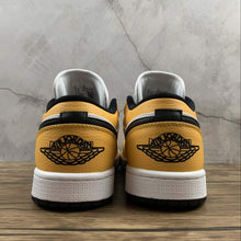 Cargar imagen en el visor de la galería, Air Jordan 1 Low White Yellow Black CZ4776-107