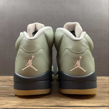 Cargar imagen en el visor de la galería, Air Jordan 5 Retro Jade Horizon Light Silver DC7501-300