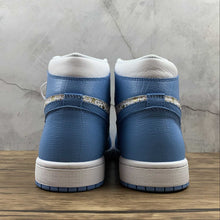Cargar imagen en el visor de la galería, Air Jordan 1 Retro High OG Moon Gypsophila 555088-181