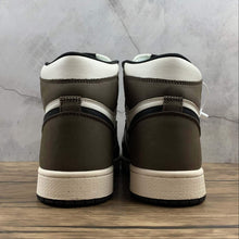 Cargar imagen en el visor de la galería, Air Jordan 1 Retro High OG Sail Black Dark Mocha-Black 555088-105