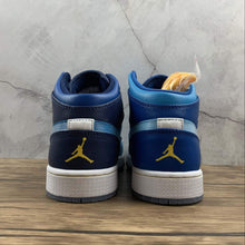 Cargar imagen en el visor de la galería, Air Jordan 1 Mid (GS) FLY BV7446-400