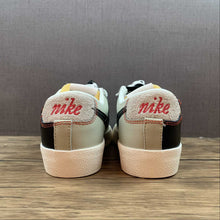 Cargar imagen en el visor de la galería, Blazer Low 77 PRM Black Grey