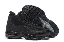 Cargar imagen en el visor de la galería, Air Max 95 Sneakerboot Full Black 806809-002