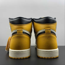 Cargar imagen en el visor de la galería, Air Jordan 1 Retro High OG Taxi Black-Sail 555088-711