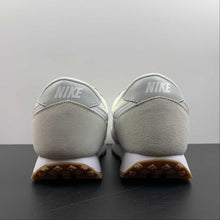 Cargar imagen en el visor de la galería, DayBreak Pale Ivory White-Spruce Aura CK2351-101