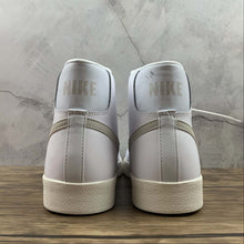 Cargar imagen en el visor de la galería, Blazer Mid 77 Vintage Light Bone White Grey-Sail