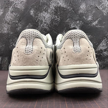 Cargar imagen en el visor de la galería, Adidas Yeezy Boost 700 Ash Silver EG7487