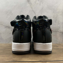 Cargar imagen en el visor de la galería, Air Force 1 High 07 LV8 White Black-White DC0831-101