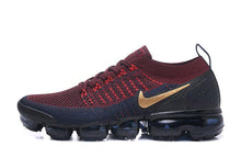 Cargar imagen en el visor de la galería, Air VaporMax Flyknit 2.0 Gold Wine 942842-601