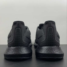Cargar imagen en el visor de la galería, Adidas PureBoost 21 Black