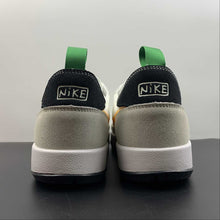 Cargar imagen en el visor de la galería, General Purpose Shoe Gray White Yellow Black DA6672-800